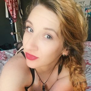 Meet your Posher, Leemarie